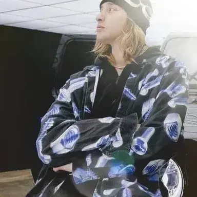 Profile image of Damian Thorne