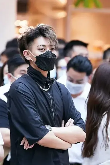 Profile image of Huang