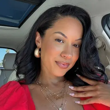 Profile image of Gia