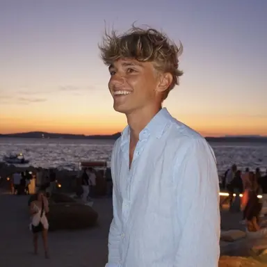 Profile image of Luke