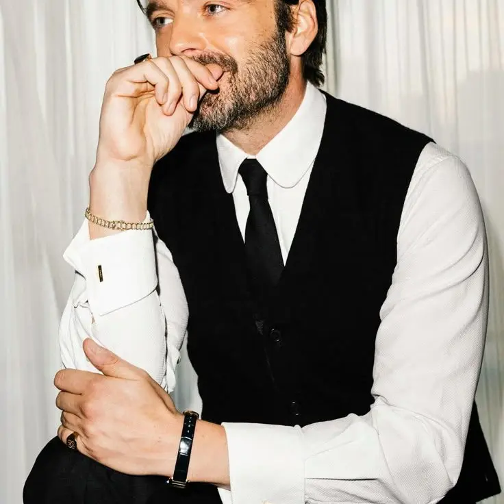 ZestySwab5504의 Sebastian Stan