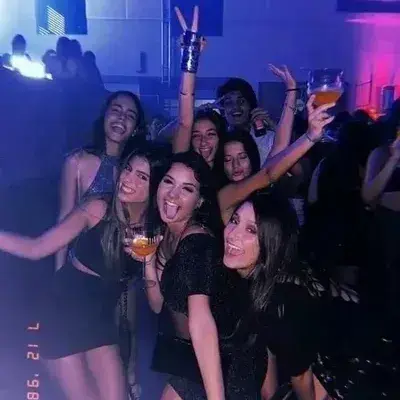 TastyLand3421의 Lesbian Club