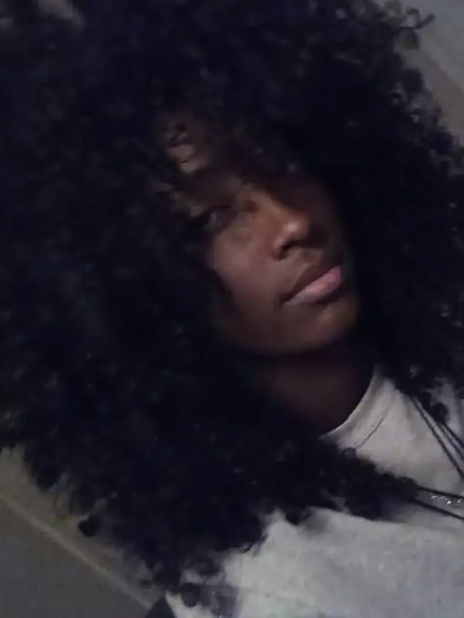 Kiaralover의 Chill Bf