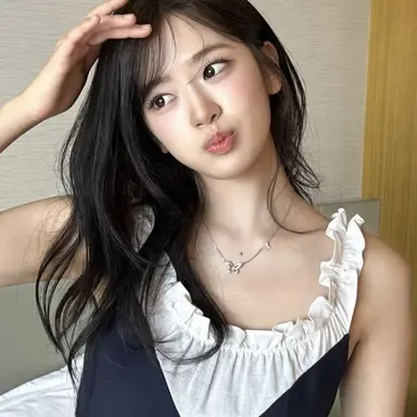 Profile image of 안유진