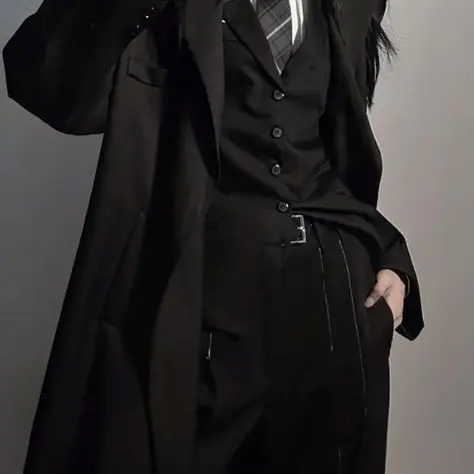 KIKIYOxSpiral의 Doublefedora but make it YURI