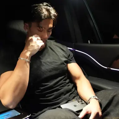 Profile image of Julian