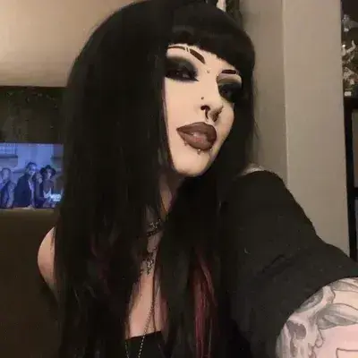 PinkStew2780의 Goth Best Friend