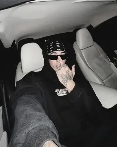 RacialSweat1177의 Nikolai Sokolov