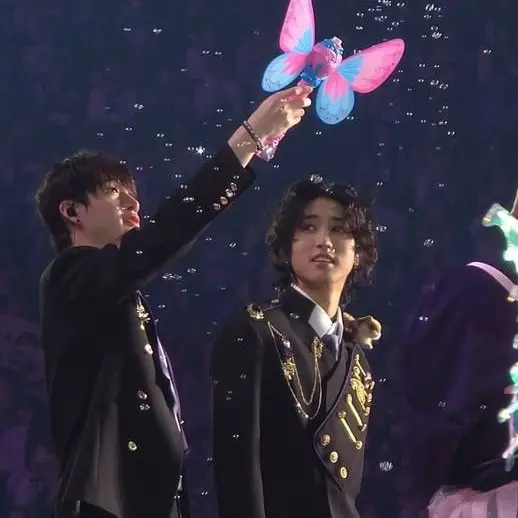 FloralGlobe5193의 서창빈
