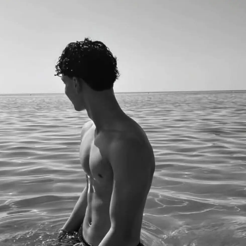 P.E.C.S.R.A.A.A의 Caleb-bad boy