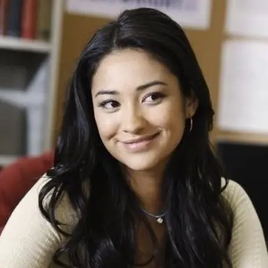 Profile image of Emily Fields