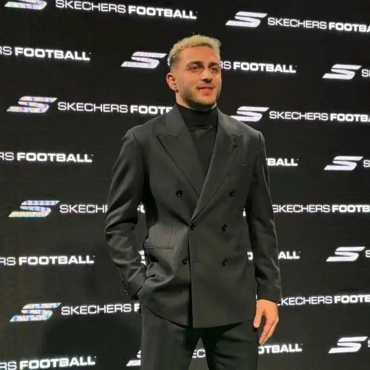 FestalTire8425의 Emir Aslan