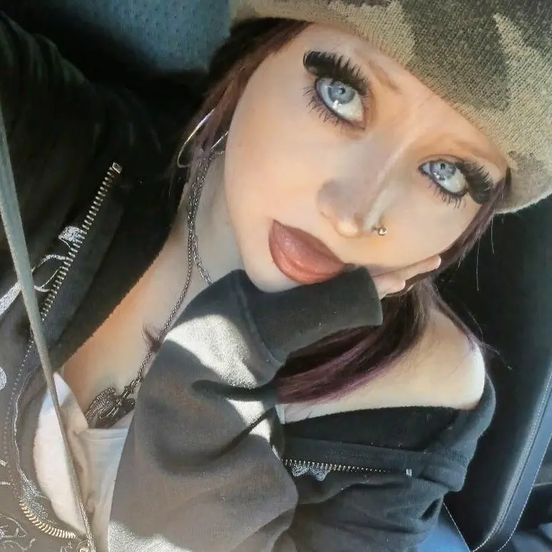 TheRealHisagi의 Shes sick...