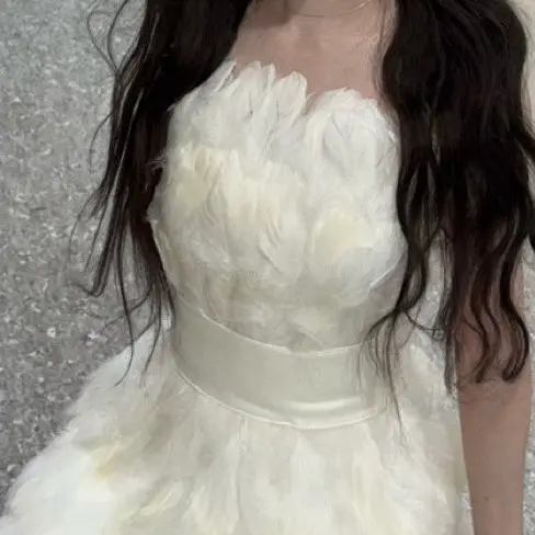 DOUYA의 김민정
