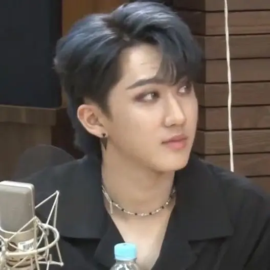 Dearbangchannnn의 Locker Room Confessions