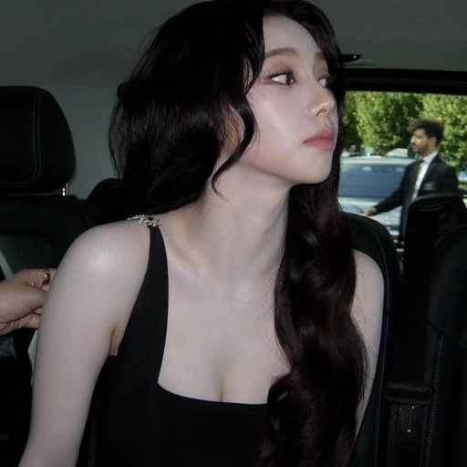 조직보스  카리나