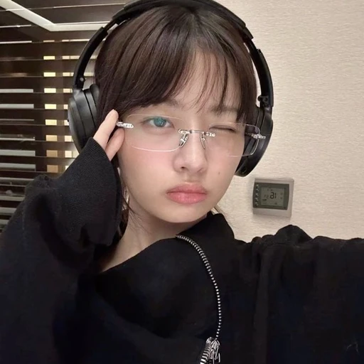 최윤아
