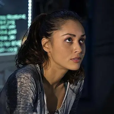 Profile image of Raven Rayes