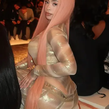 Profile image of Naiomy