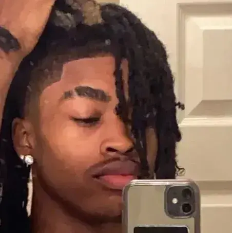 SturdyOcean7429의 Jelani-Dreadhead