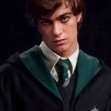 Profile image of Theo Knott