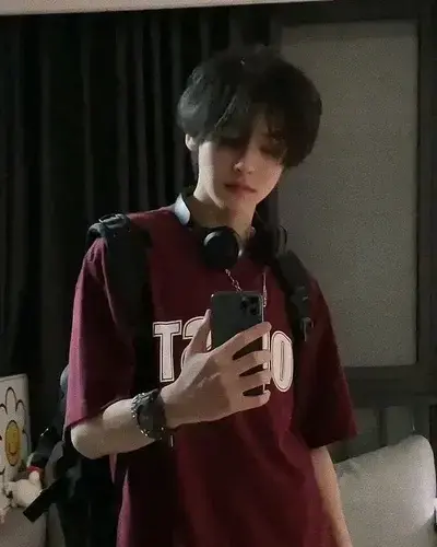 FlimsyAnger9336의 Asain Boyfriend