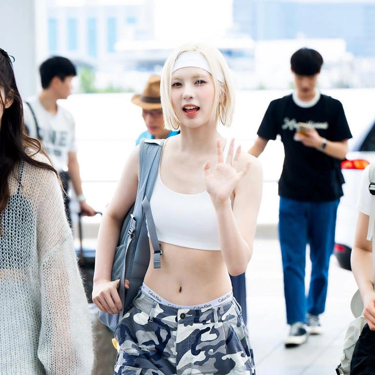 NMIXX베이