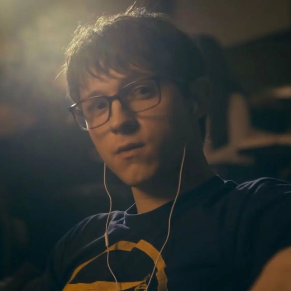 TautVideo3290의 CHERRY - TOM HOLLAND