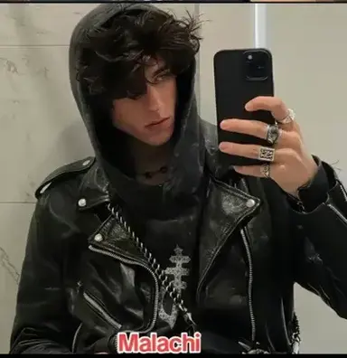 Profile image of Elias