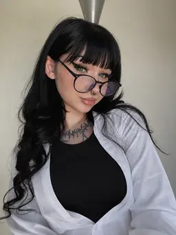 Profile image of Lucia