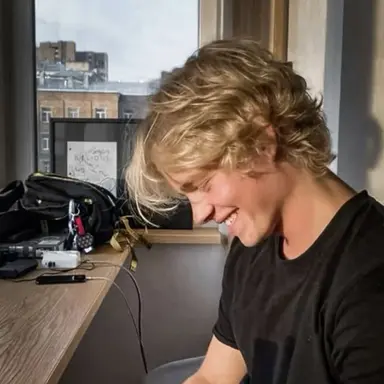 Profile image of Ian