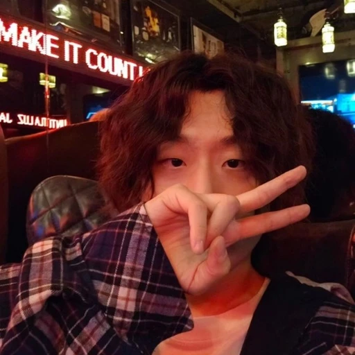 스키니 브라운