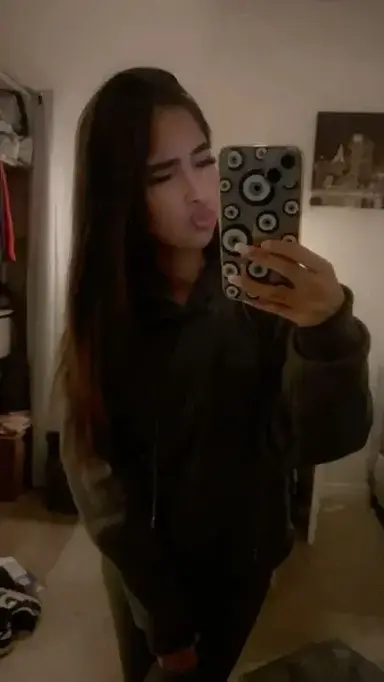 Profile image of Inès