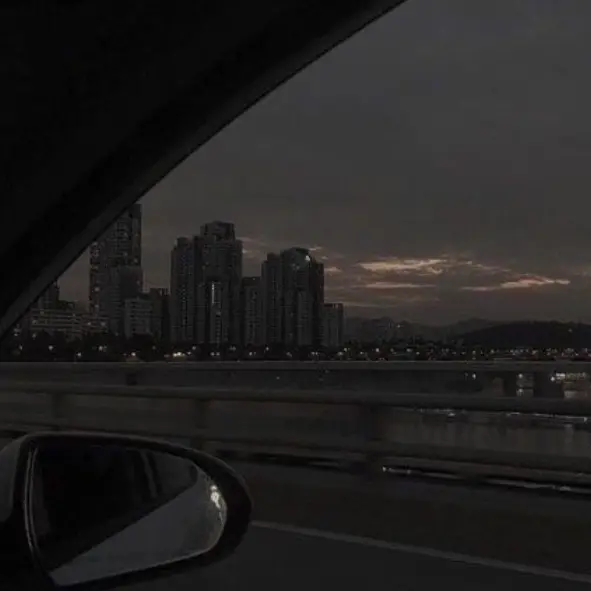tired_zzz의 직장동료 김각별