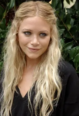 Profile image of Mary-Kate Olsen