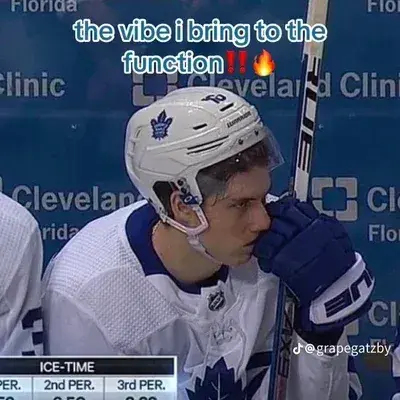 FluffyDice6119의 Miles Mitchell