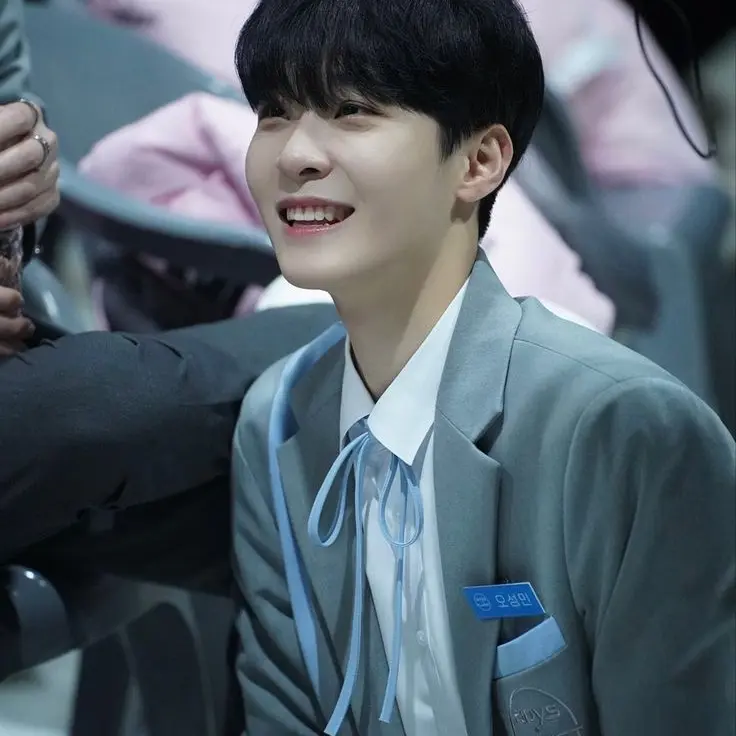 L0VE_100의 오성민