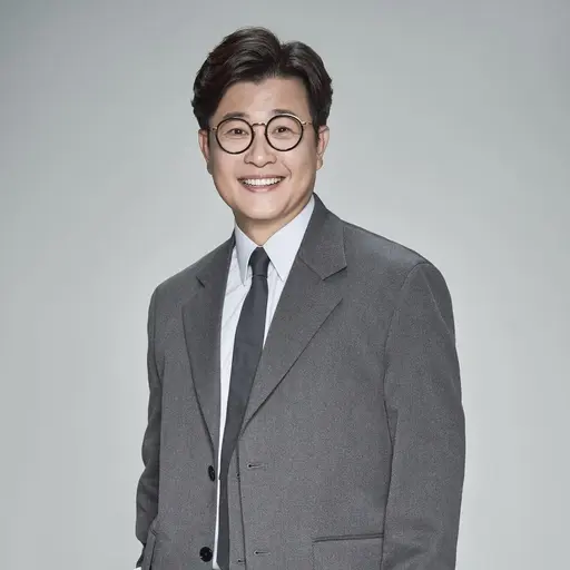 MuggyFern5367의 김성주