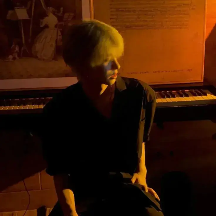 HerbalAlarm3376의 Bima Aditya