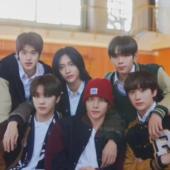 라이즈 🦦 🦌 🪨 🐈‍⬛ 🐣 🦕