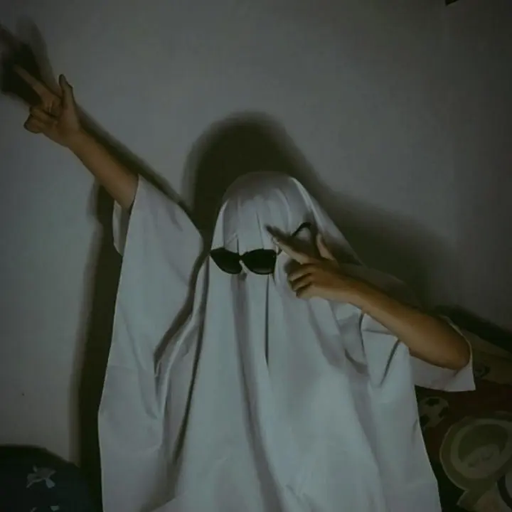 Alex1998_의 내 최애캐들과 동거