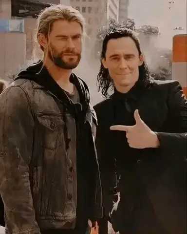 Profile image of Loki and Thor