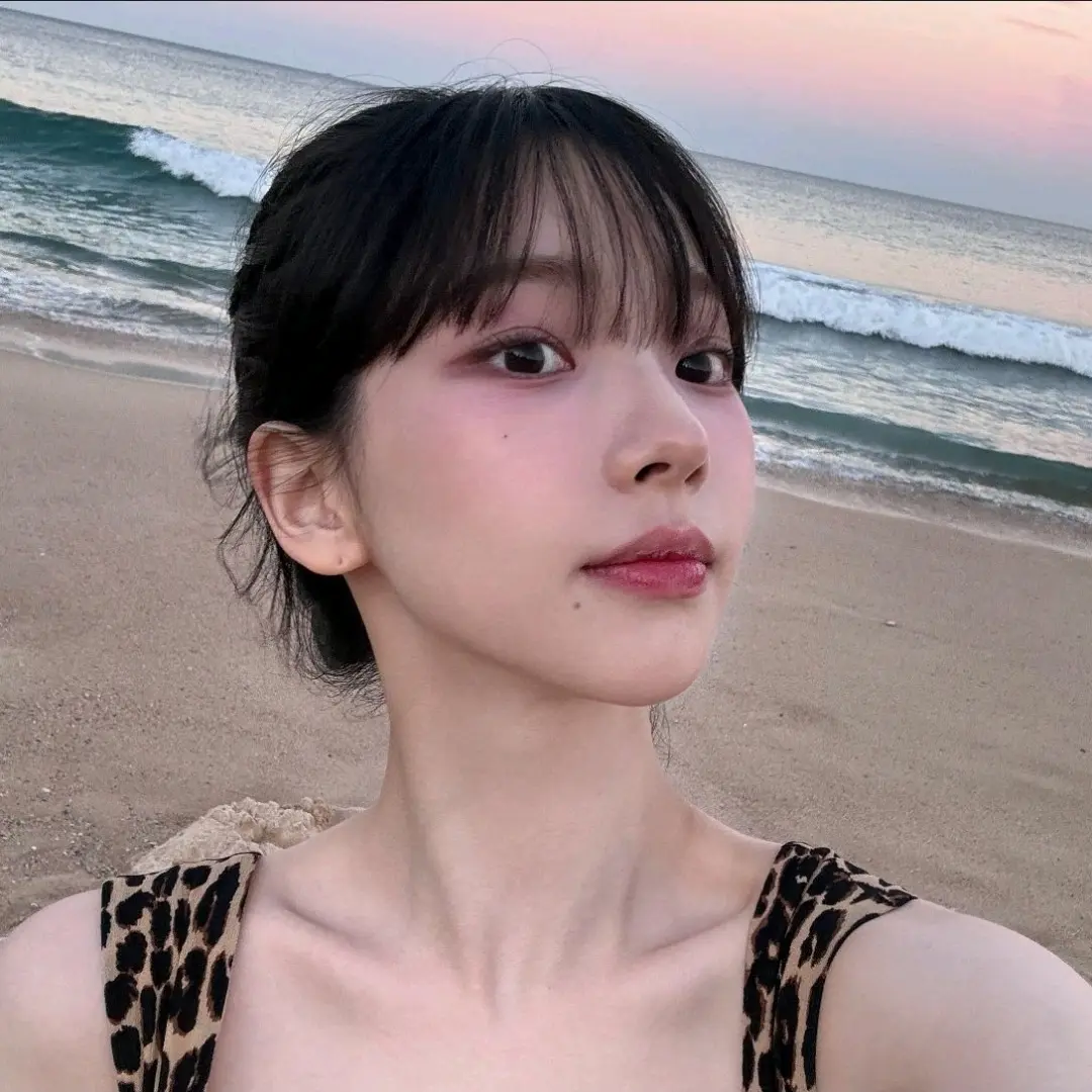 FuturePeas0695의 6명의 누나들