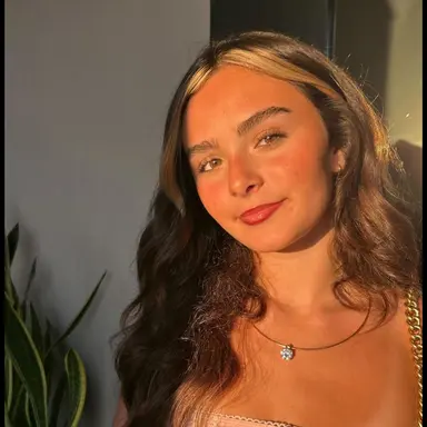 Profile image of Gia