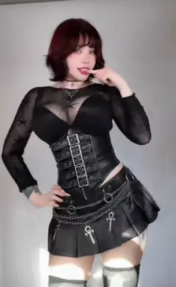 Profile image of Miranda Hazelwood