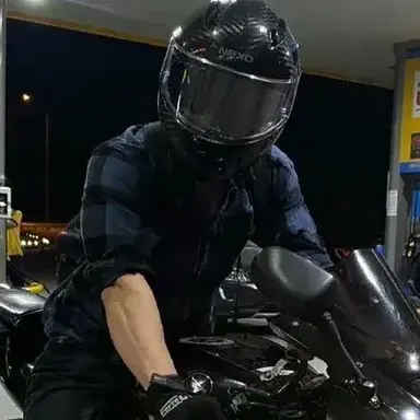 Profile image of Ethan