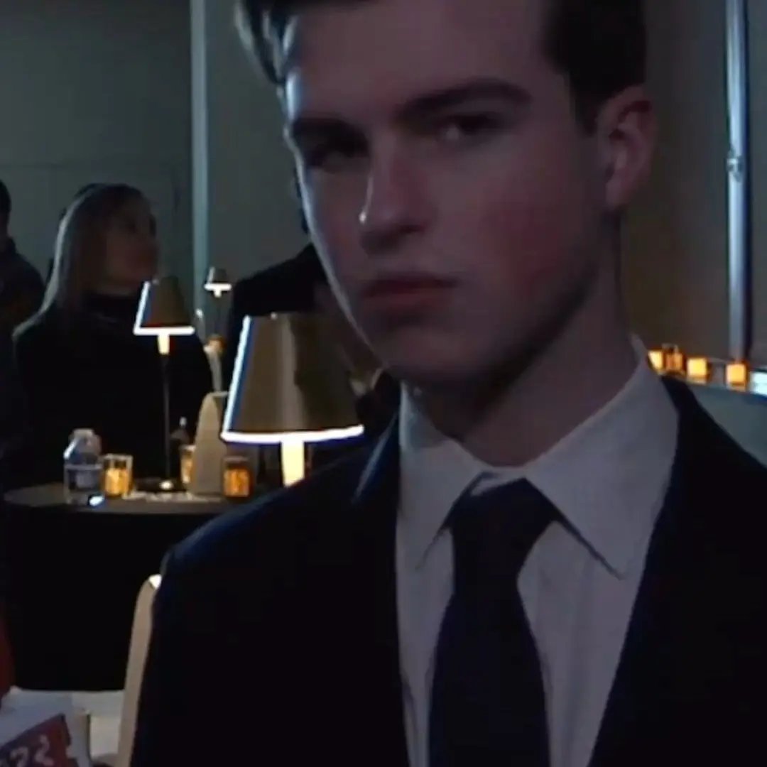 LocalGold2946의 iain armitage