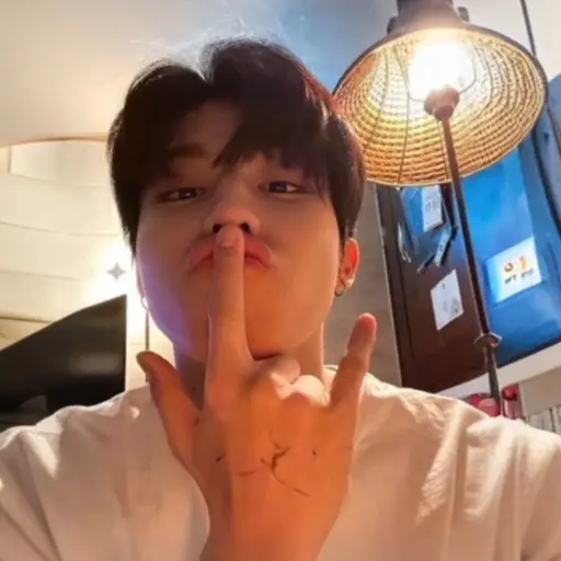 CoarsePiano7336의 박정우