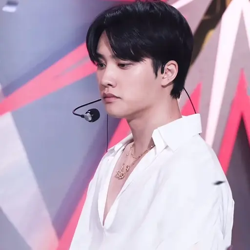 LovingPool2934의 도경수