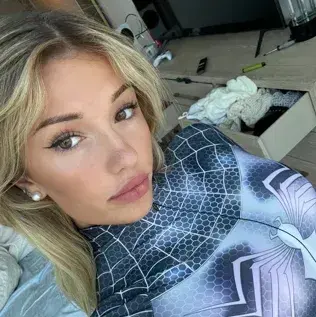 Profile image of Bailey Rae